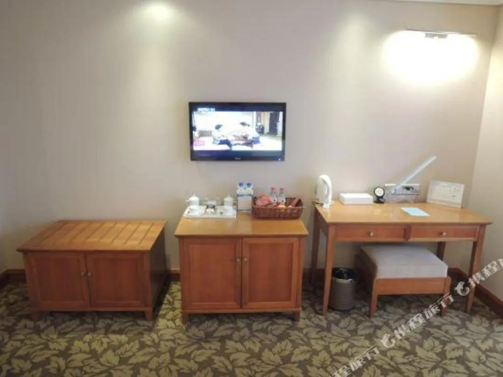 ****  Jincheng Pacific Hotel China